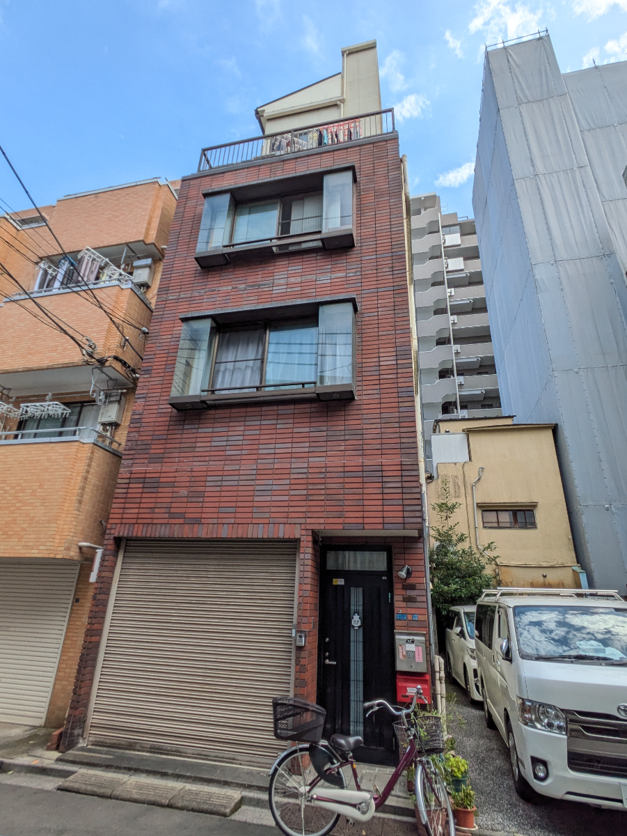 v20250926150705/fresh/building/J00100406483_8
