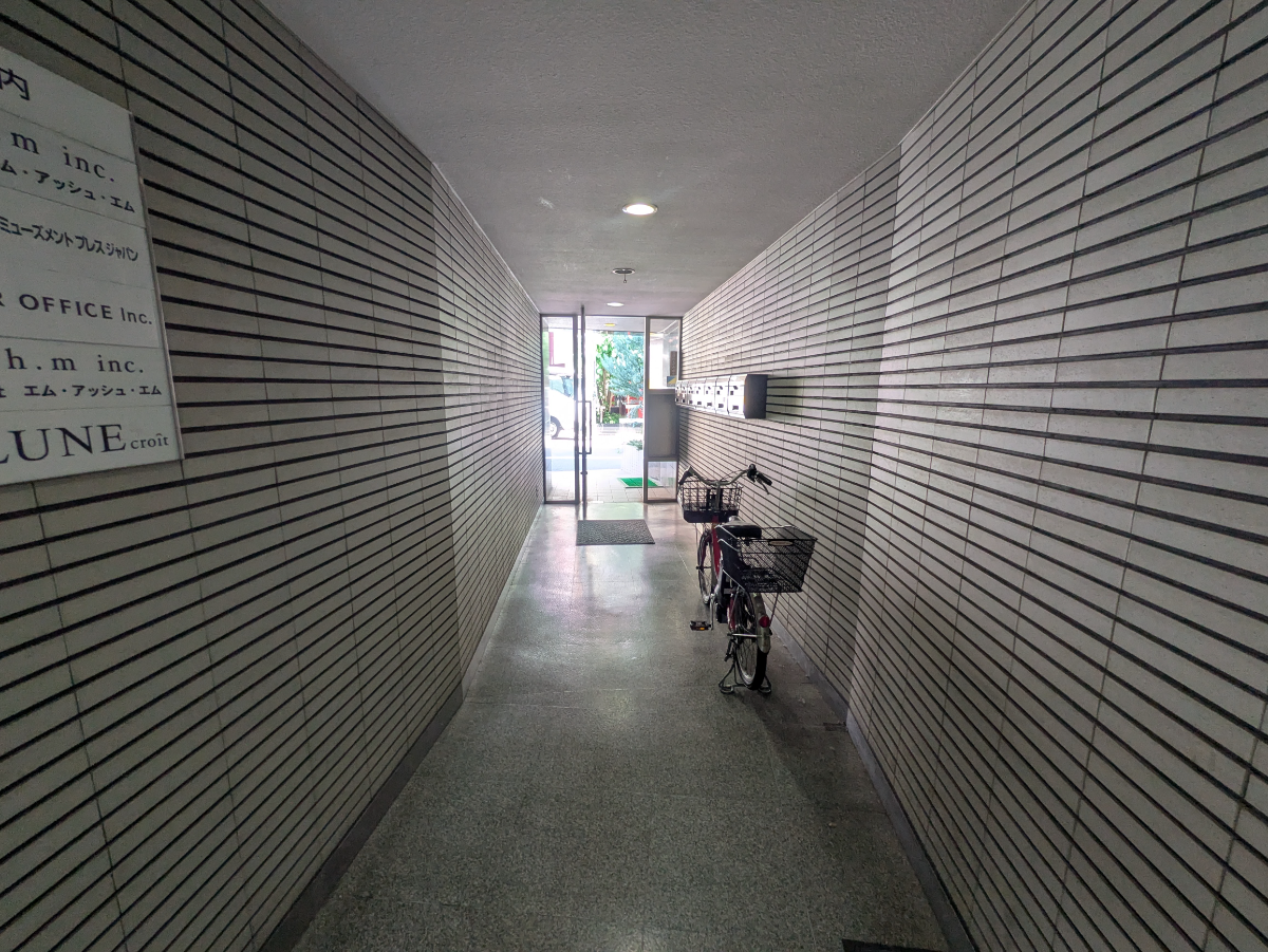 v20250927150705/fresh/building/J00100356659_10
