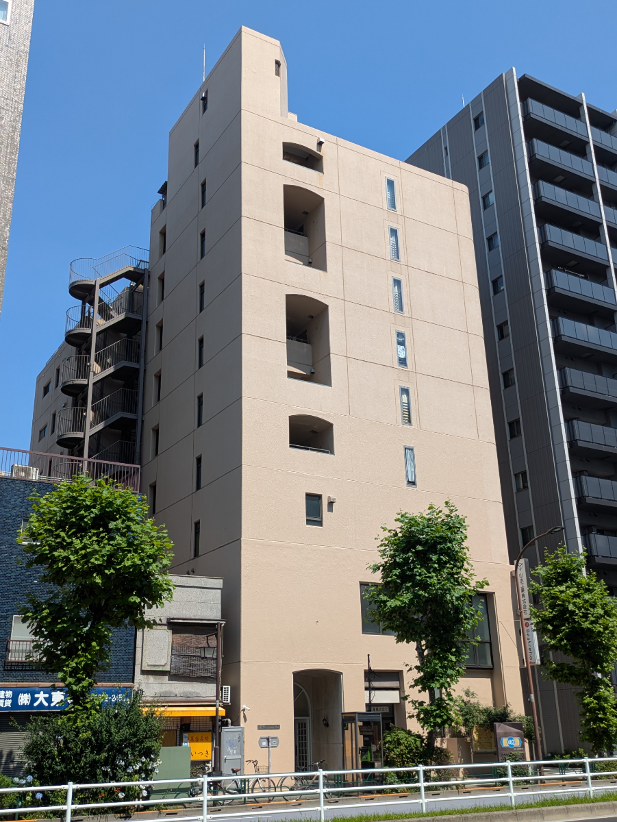 v20250927150705/fresh/building/J00100372537_7