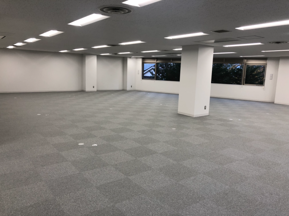 v20250927150705/fresh/building/J00100384404_11
