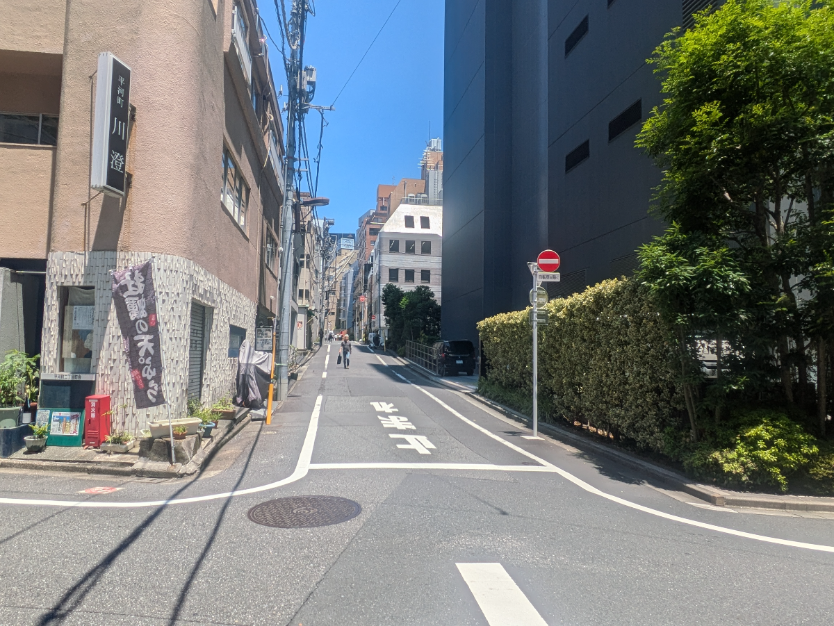 v20250927150705/fresh/building/J00100384409_11