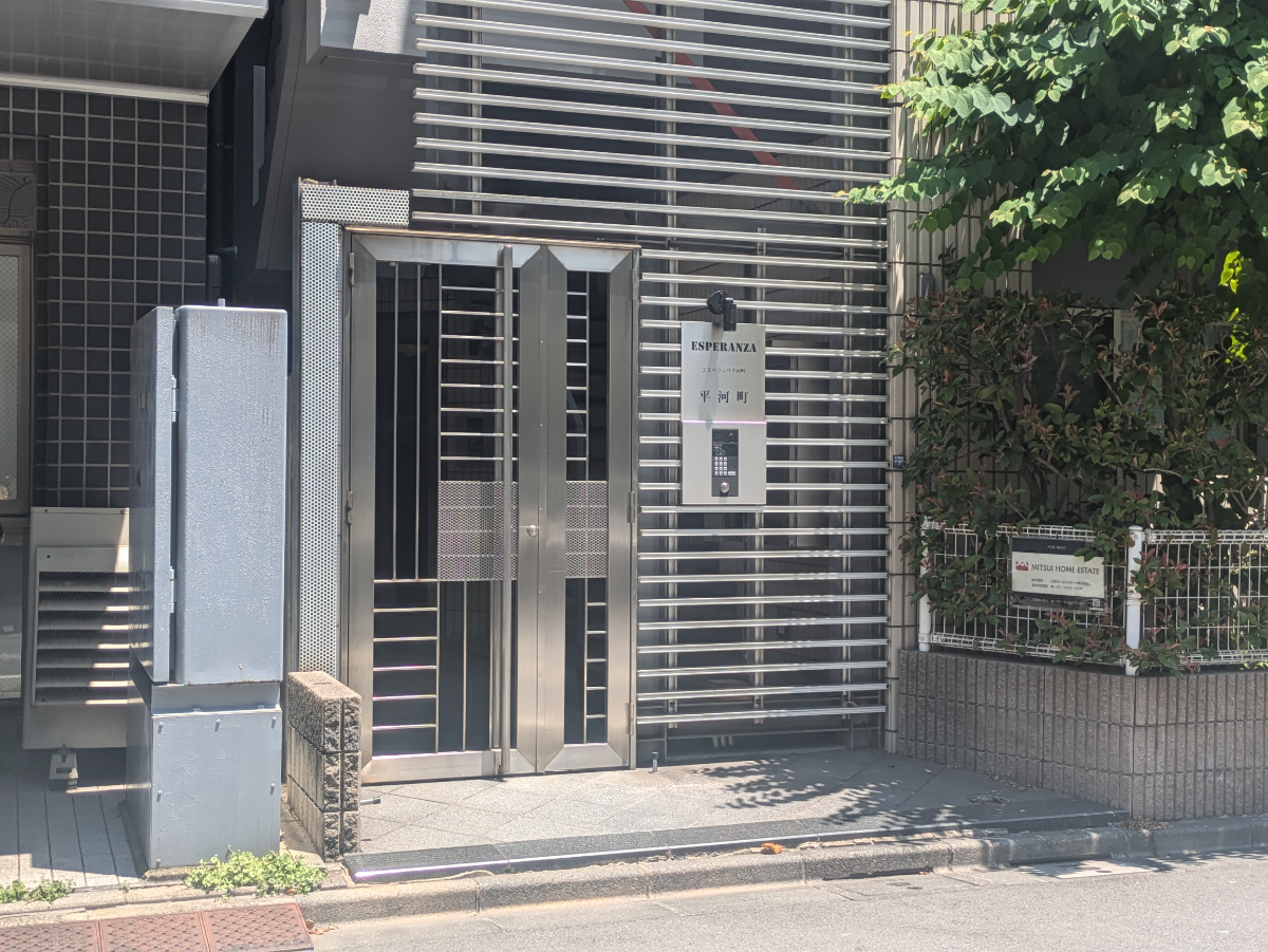 v20250927150705/fresh/building/J00100403241_6