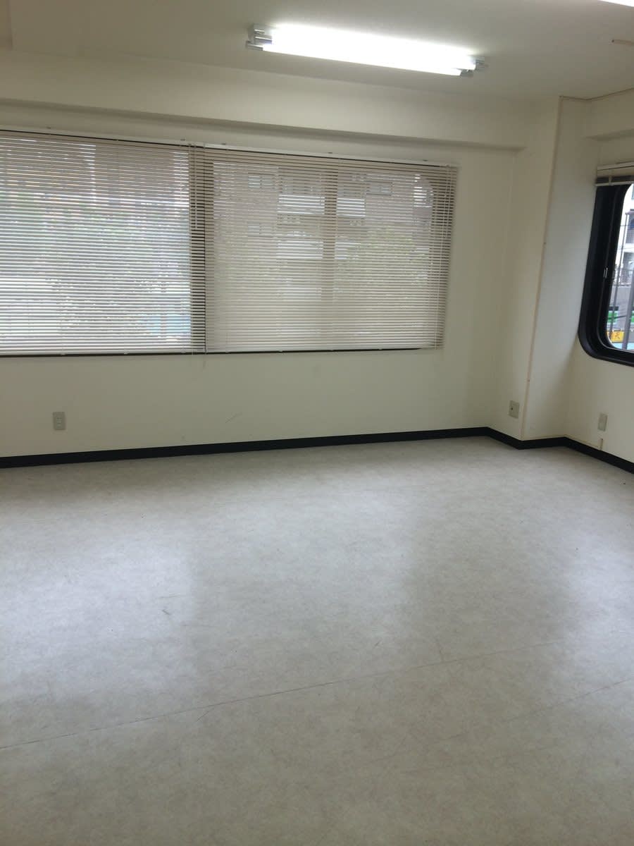 v20250927150705/fresh/building/J00100418756_5