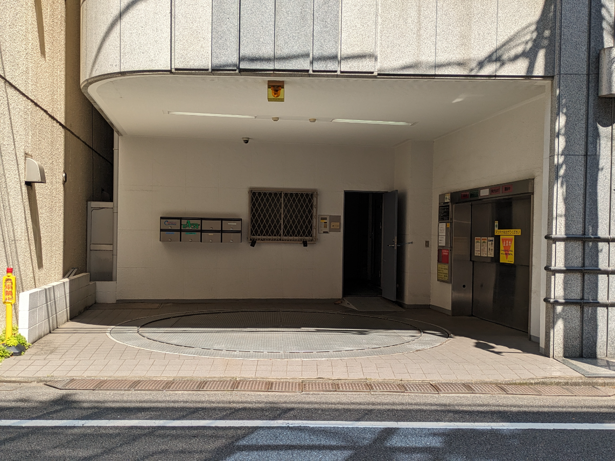 v20250927150706/fresh/building/J00100373186_15