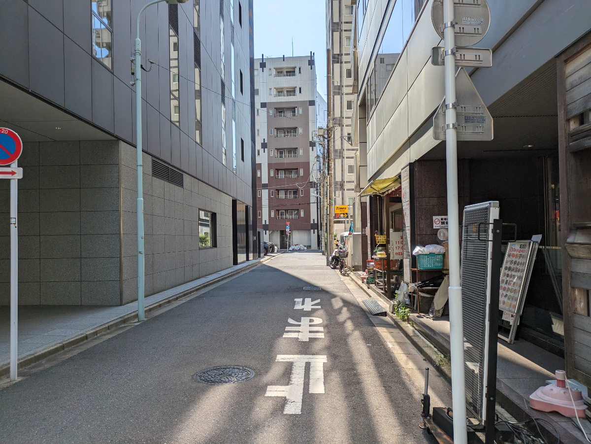v20250927150706/fresh/building/J00100389511_21