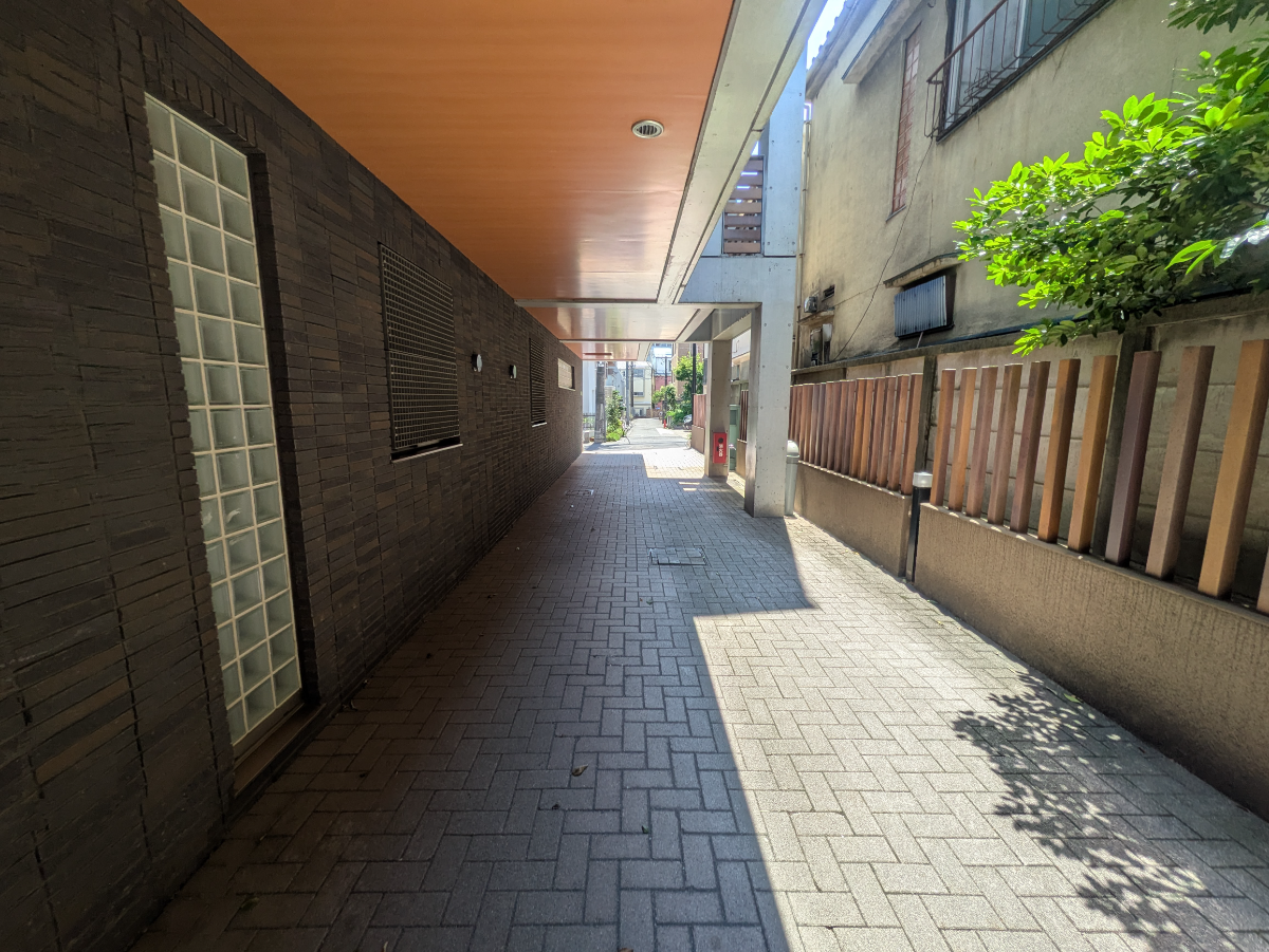 v20250927150706/fresh/building/J00100403925_11