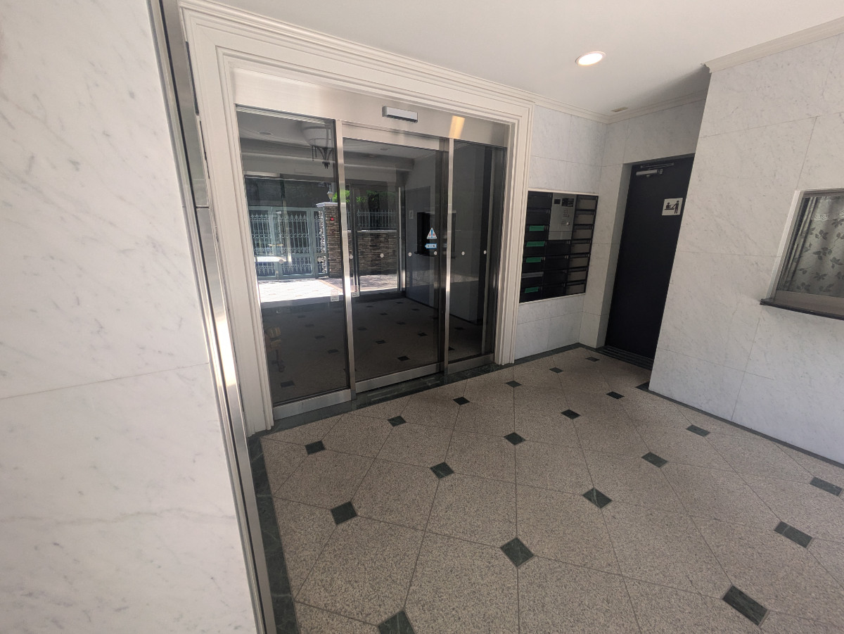 v20250927150706/fresh/building/J00100413685_10