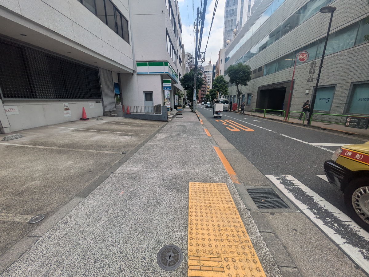 v20250927150706/fresh/building/J00100414924_12