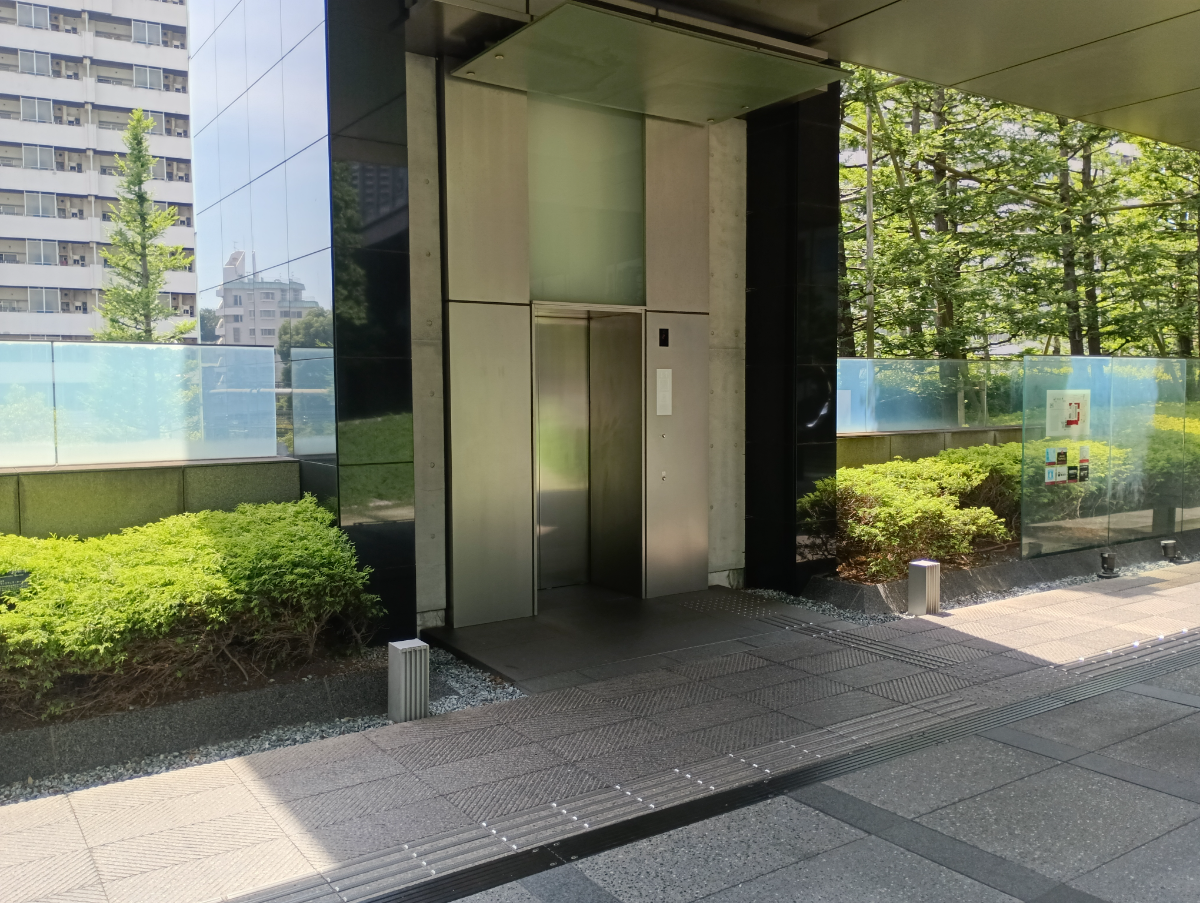 v20250929150708/fresh/building/J00100363338_13