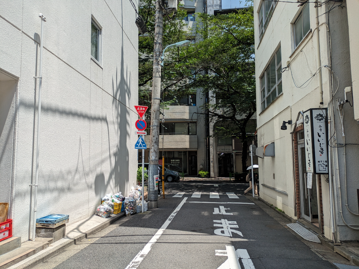 v20250929150708/fresh/building/J00100374236_21