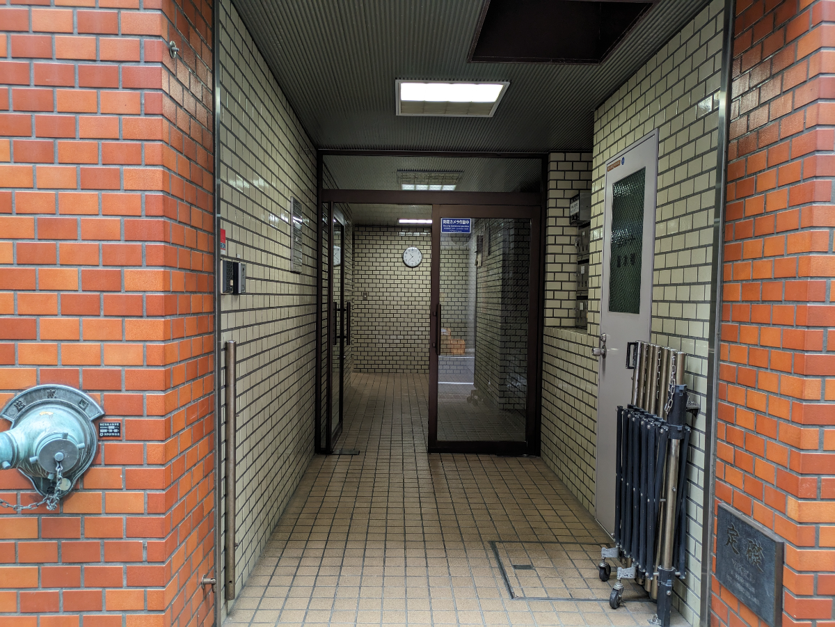 v20250929150708/fresh/building/J00100383841_3