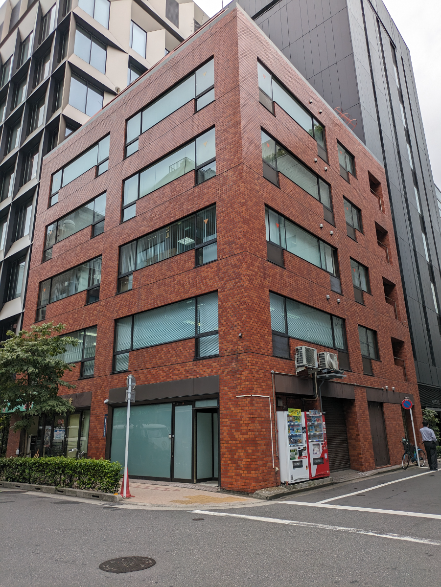 v20250929150708/fresh/building/J00100383841_9