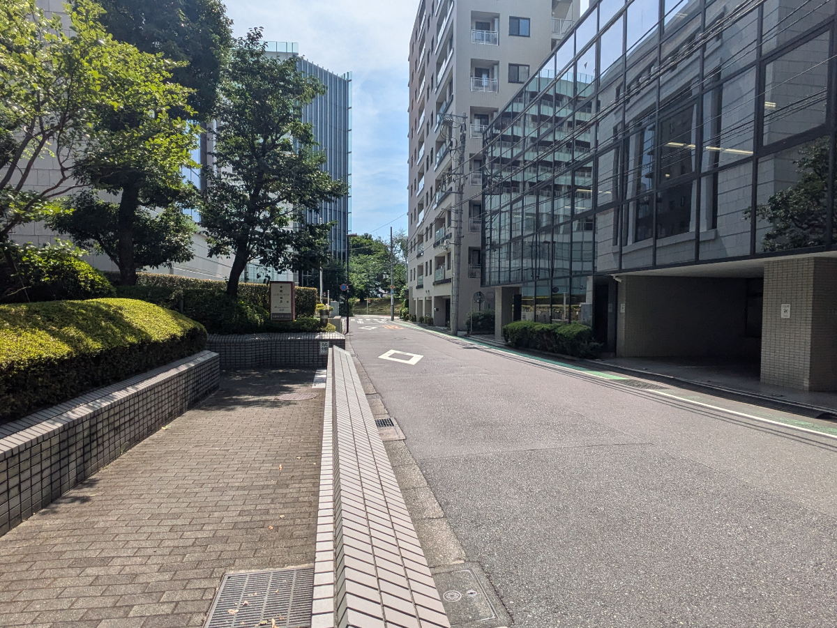 v20250929150708/fresh/building/J00100384228_10