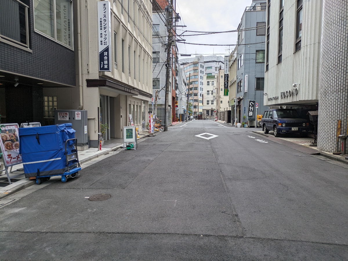 v20250929150708/fresh/building/J00100386212_17