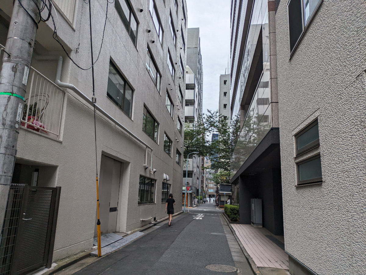v20250929150708/fresh/building/J00100386216_14