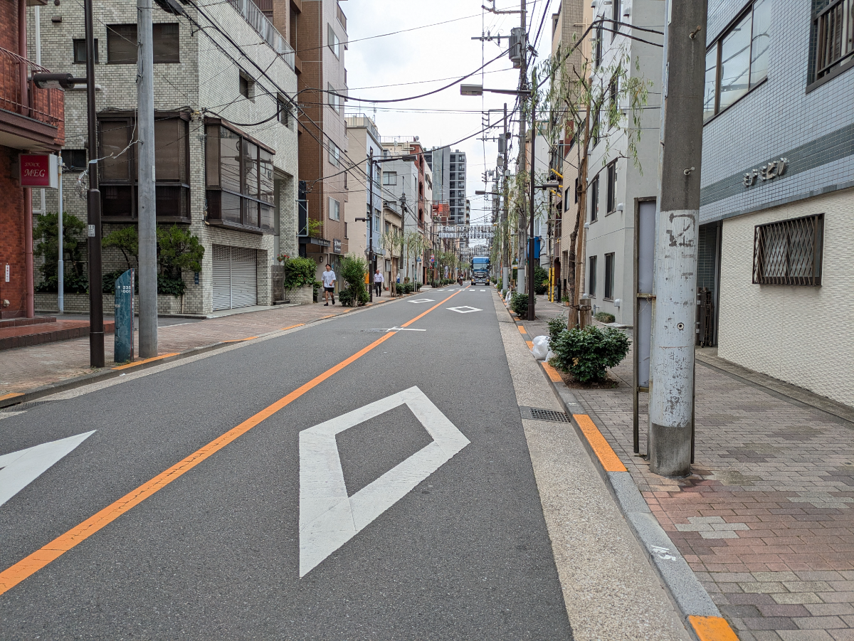 v20250929150708/fresh/building/J00100402888_2