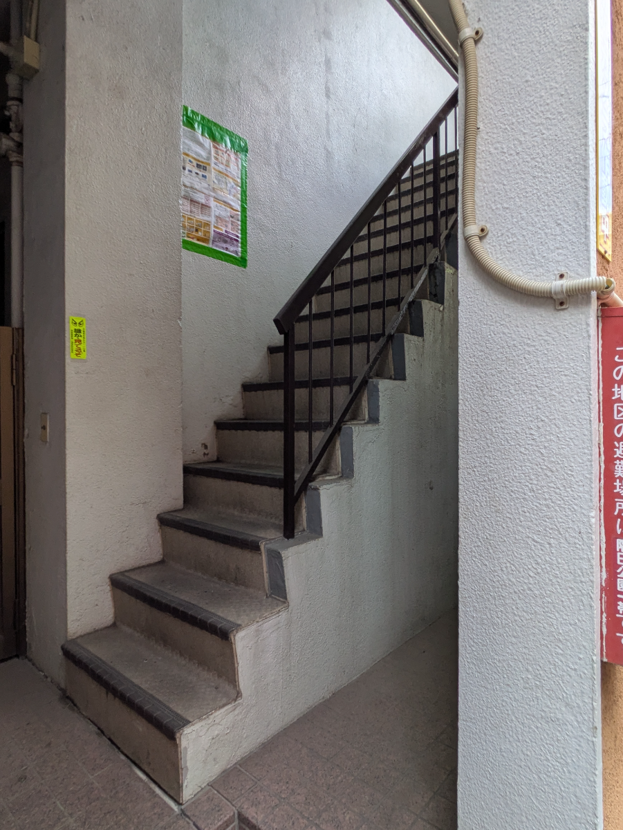v20250929150708/fresh/building/J00100403117_4