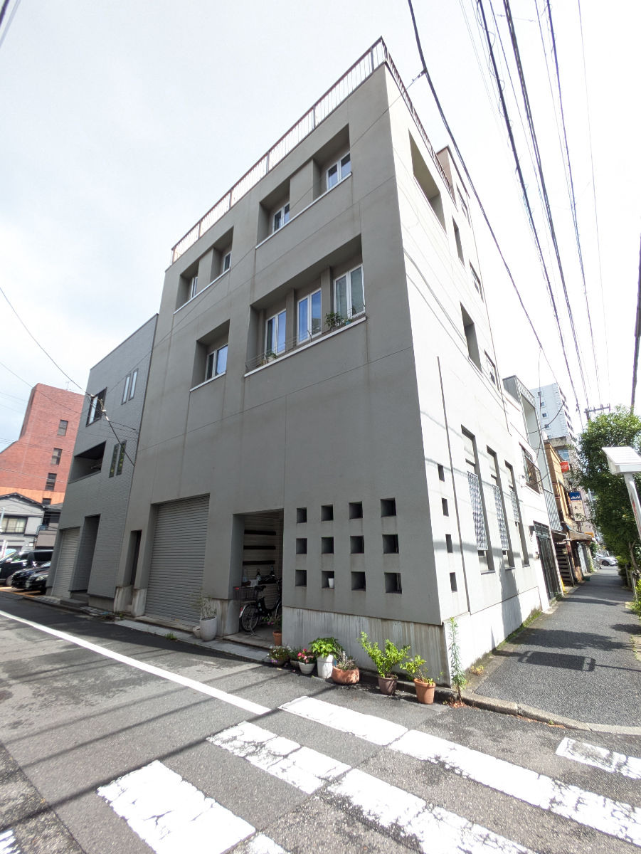 v20250929150708/fresh/building/J00100405372_9