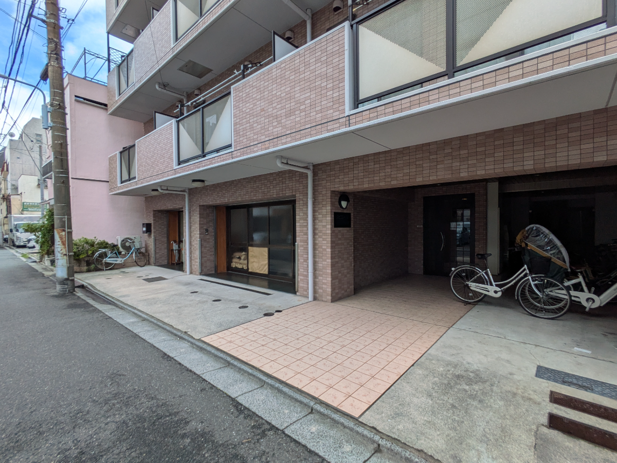 v20250929150708/fresh/building/J00100409348_10