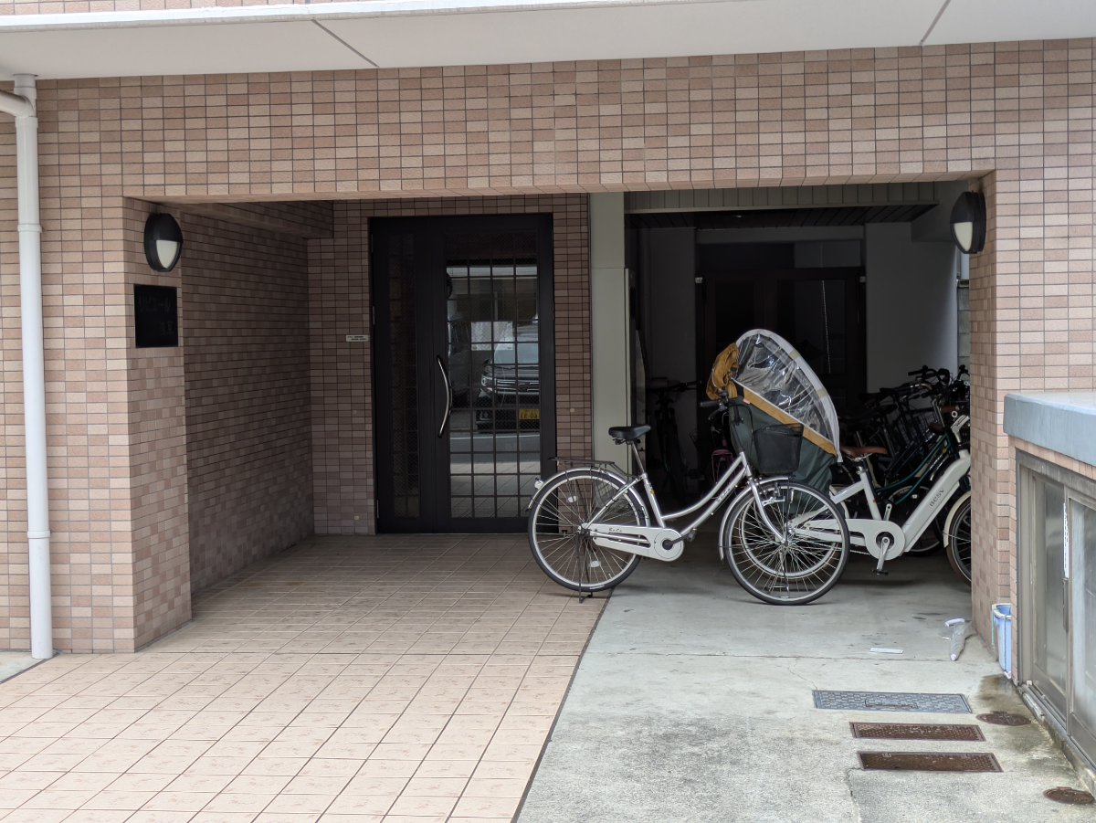 v20250929150708/fresh/building/J00100409348_11