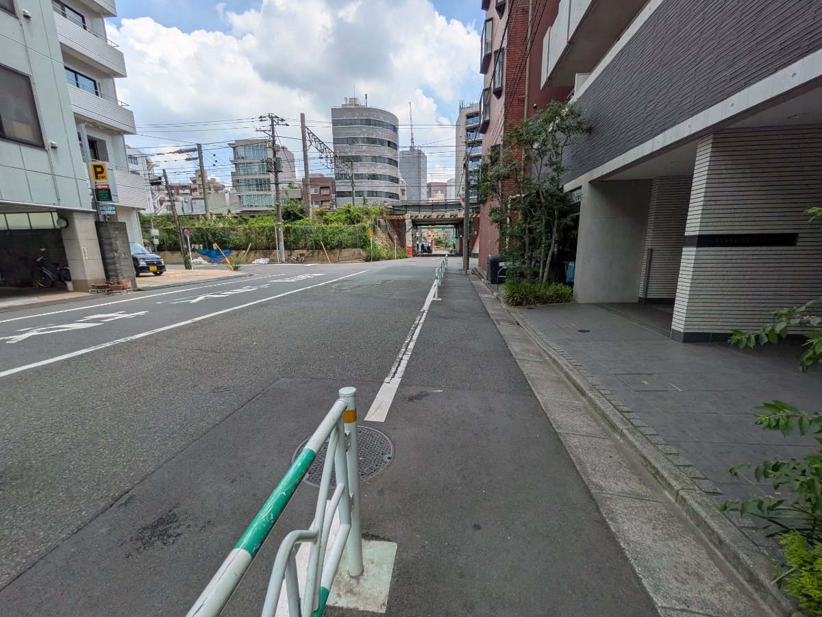 v20250929150708/fresh/building/J00100418610_2