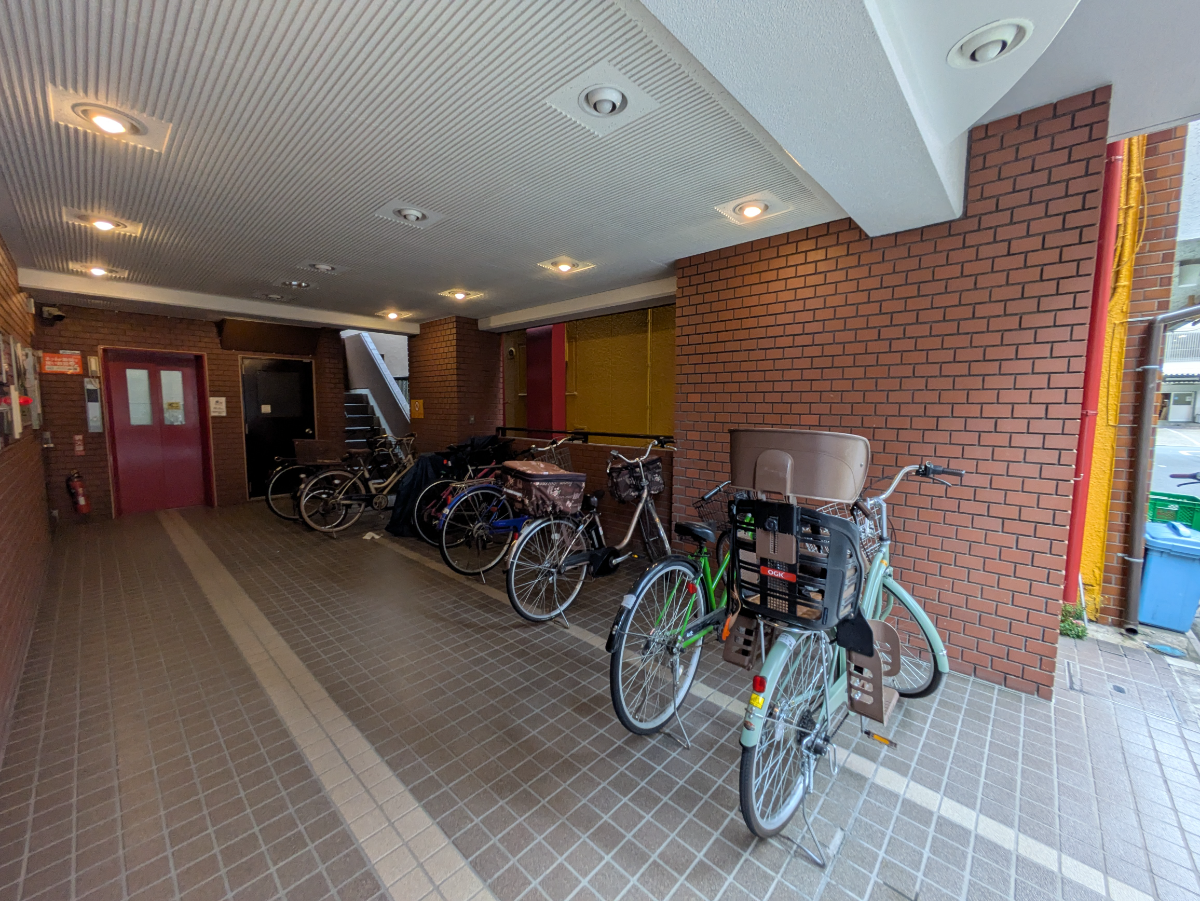 v20250929150708/fresh/building/J00100608237_11