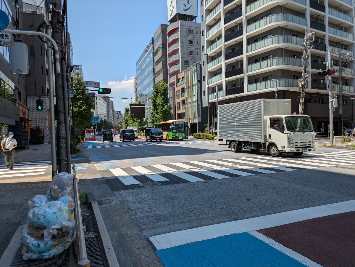 v20250930150908/fresh/building/J00100370742_2