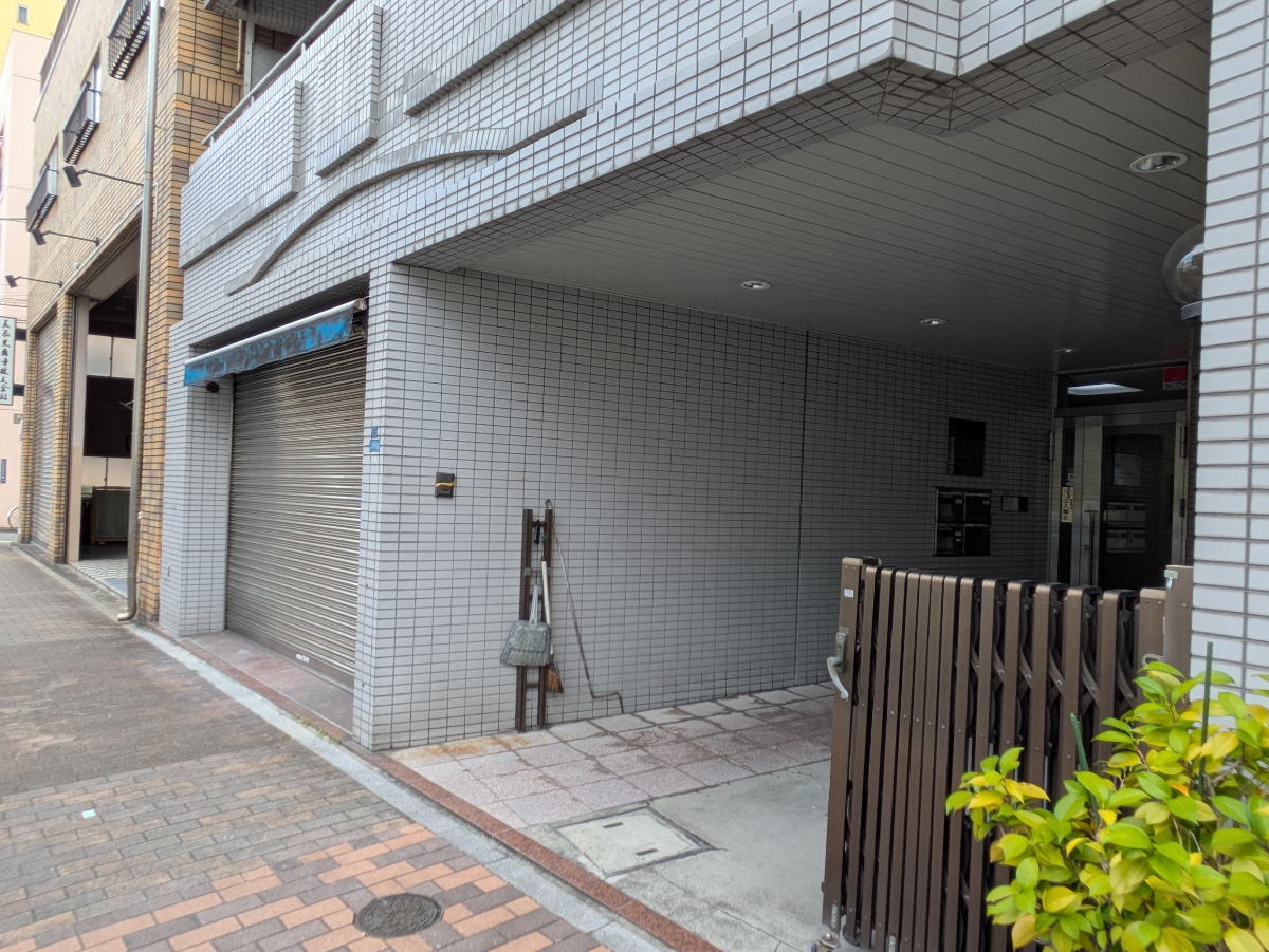 v20250930150908/fresh/building/J00100370856_9