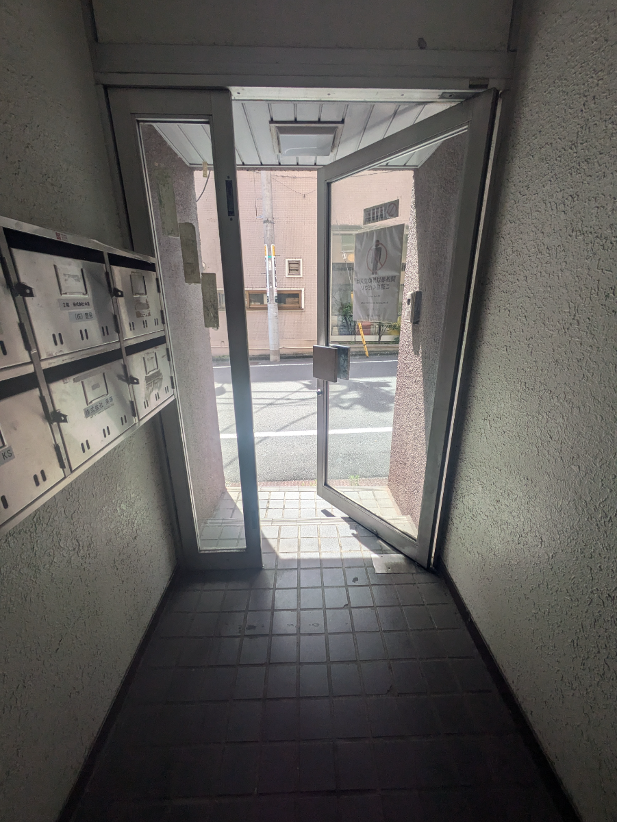 v20250930150908/fresh/building/J00100377527_8
