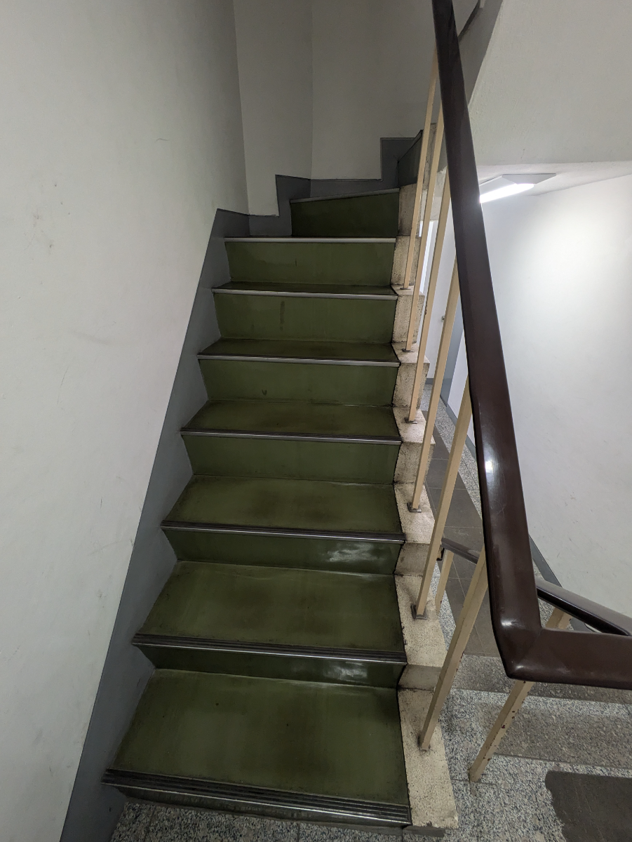 v20250930150908/fresh/building/J00100378844_7
