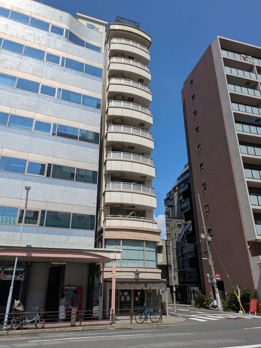 v20250930150908/fresh/building/J00100380389_9