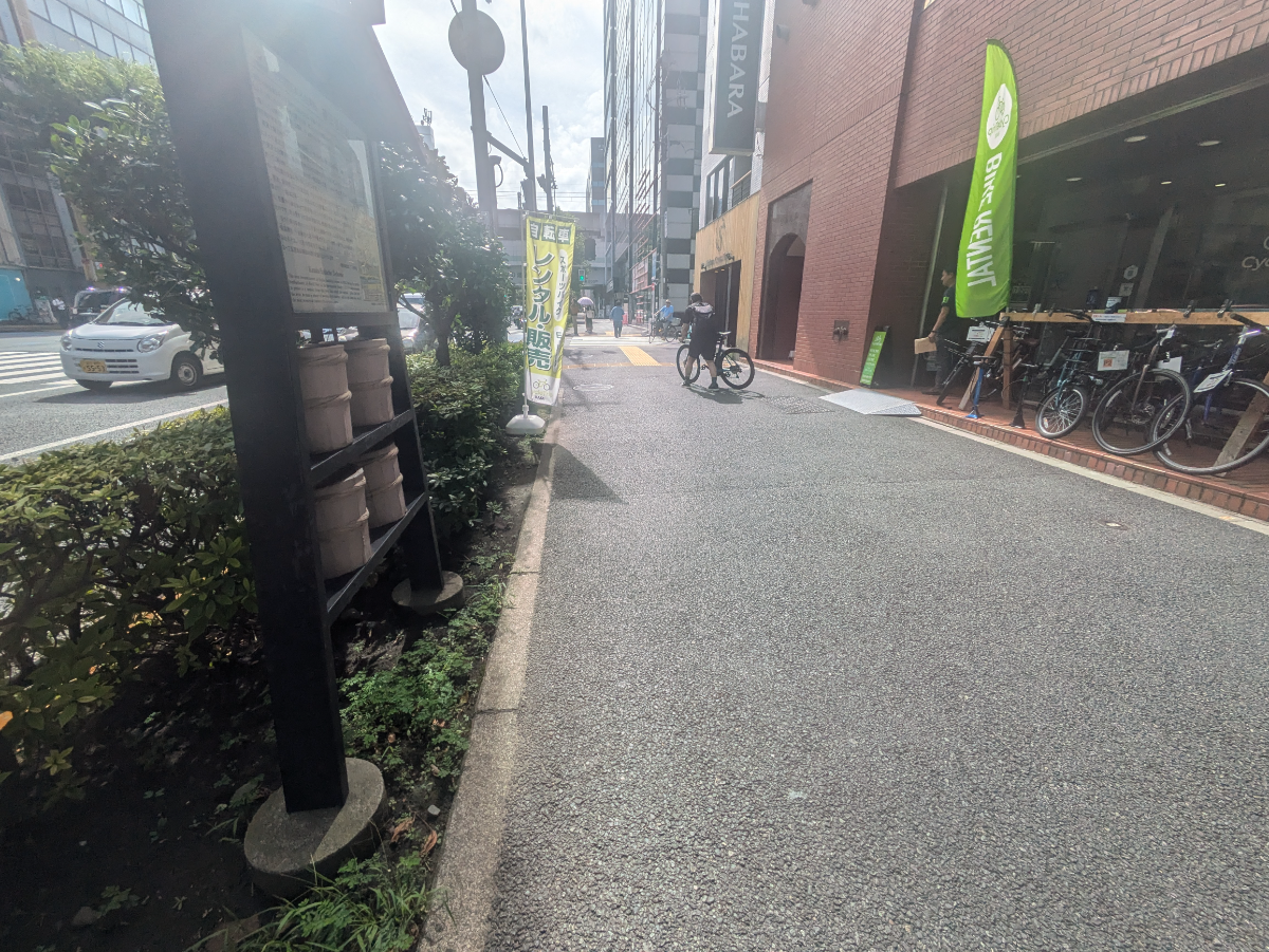 v20250930150908/fresh/building/J00100389597_10