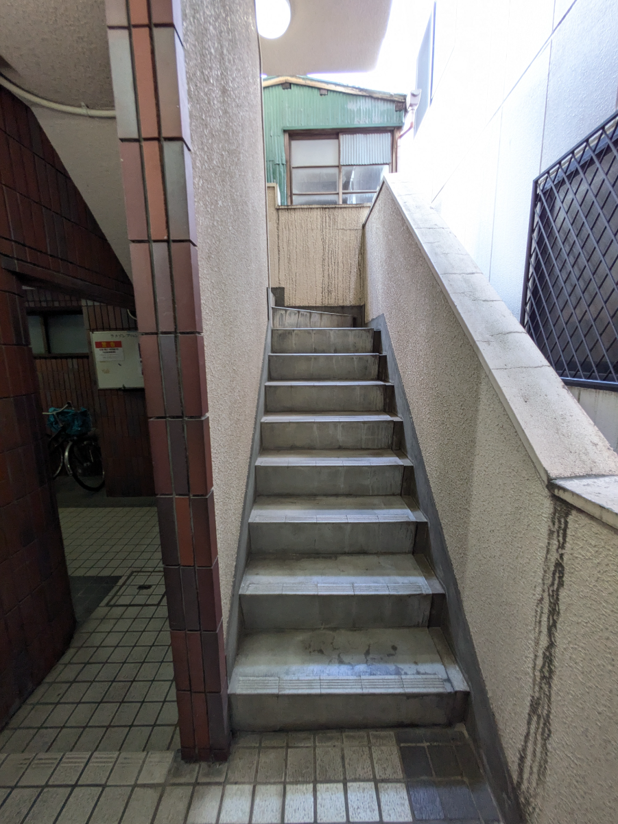v20250930150908/fresh/building/J00100394099_14