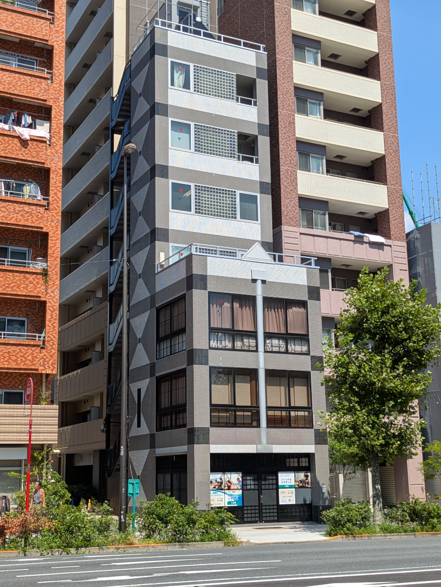 v20250930150908/fresh/building/J00100404546_8
