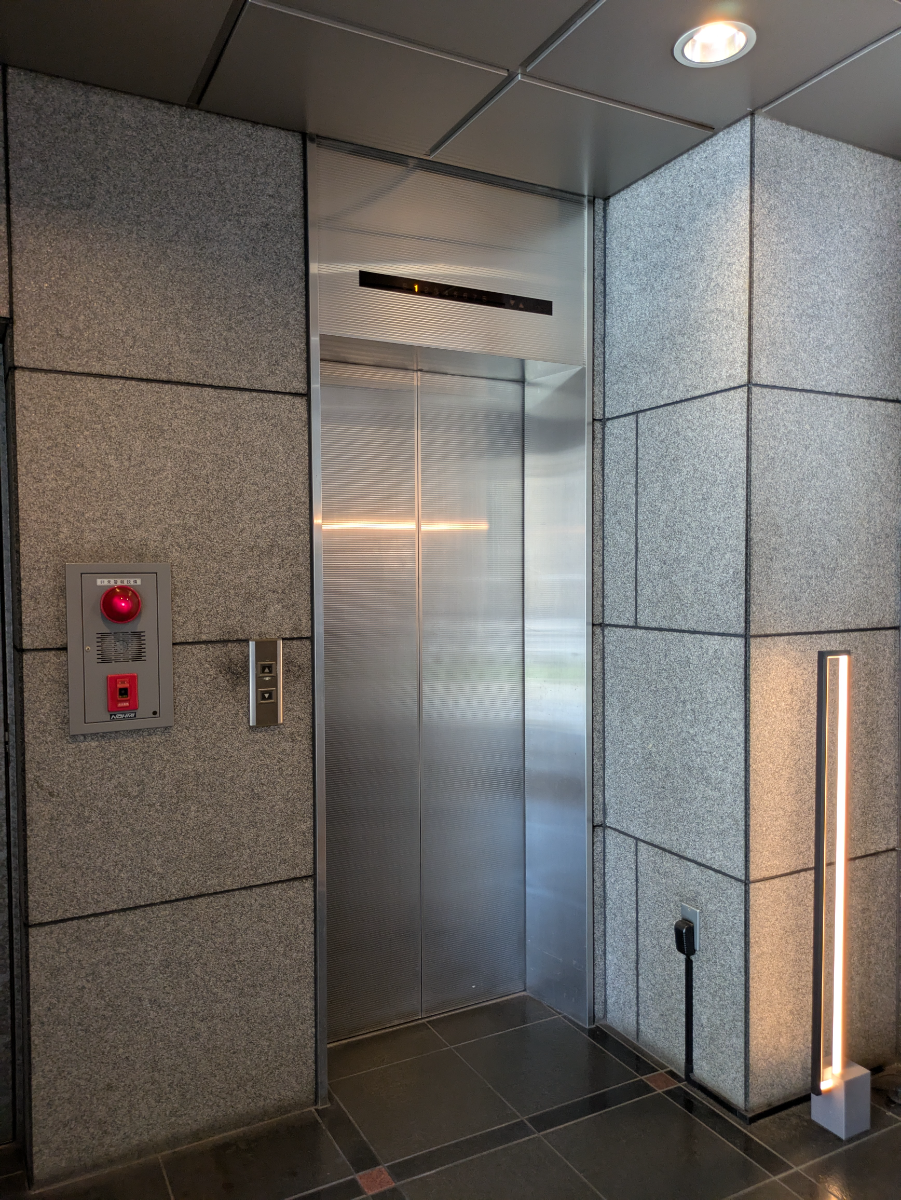 v20250930150908/fresh/building/J00100418632_4