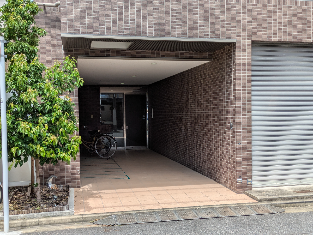 v20250930150908/fresh/building/J00100418860_3