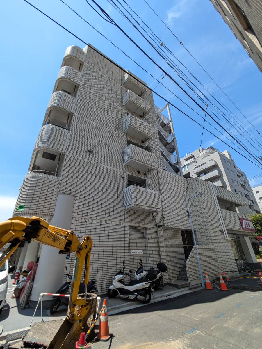 v20250930150908/fresh/building/J00100420748_8