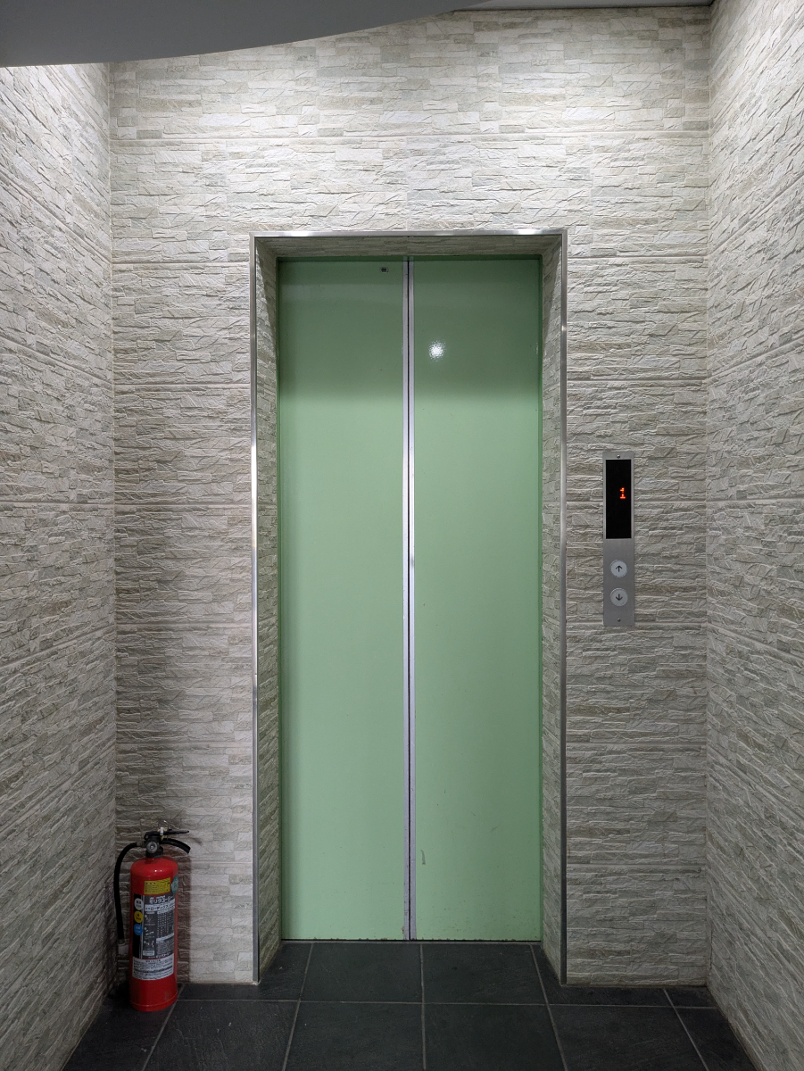 v20250930150908/fresh/building/J00100446904_4