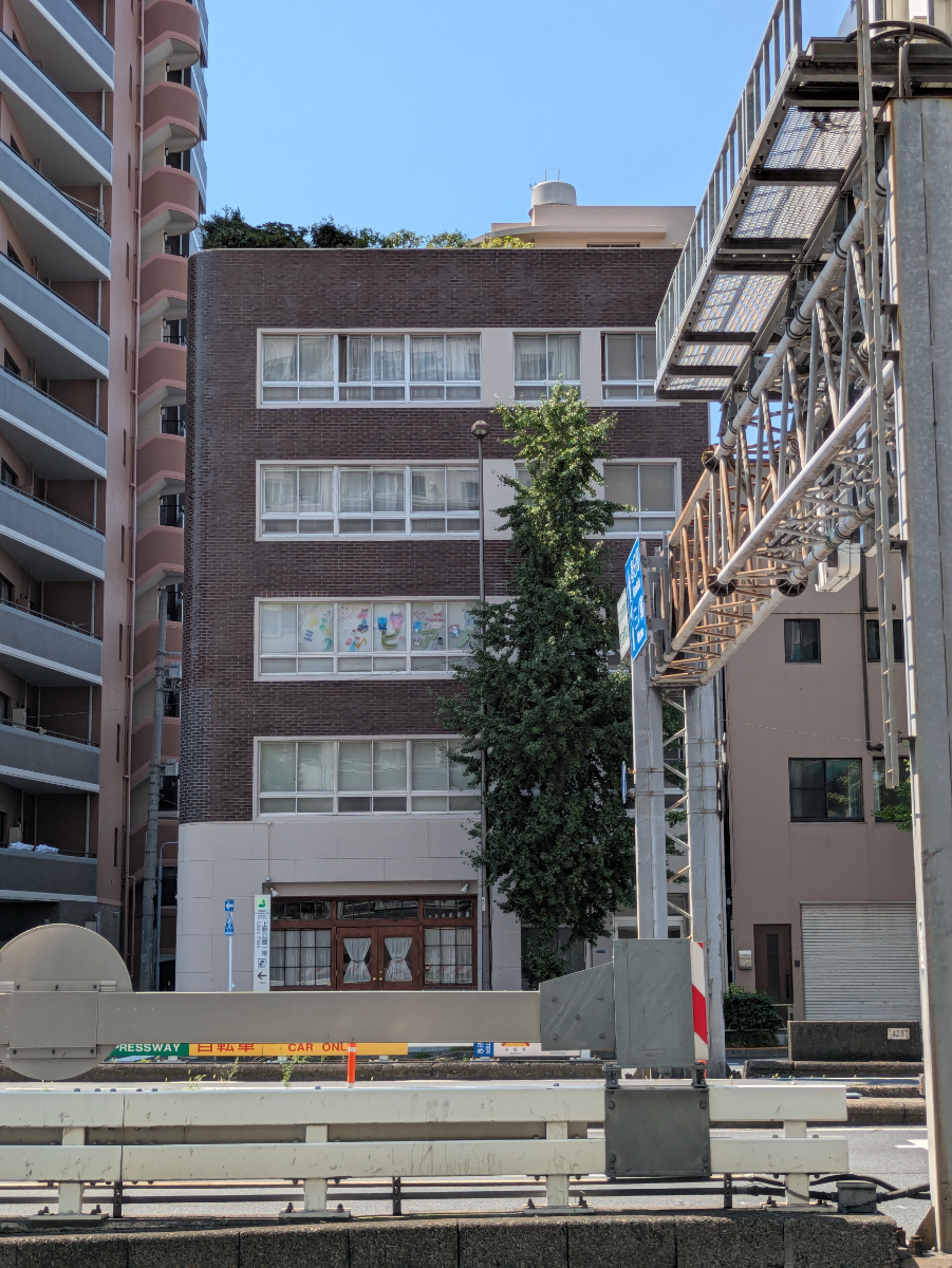 v20250930150908/fresh/building/J00100510812_6