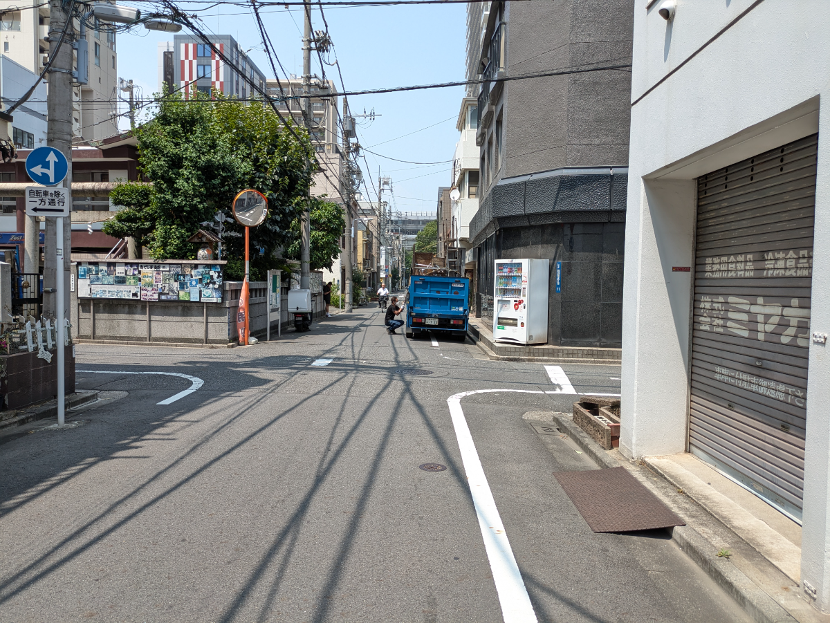 v20250930150908/fresh/building/J00100513570_2