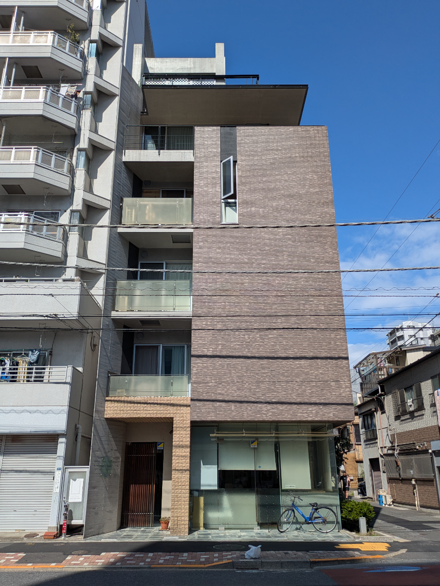 v20251001150706/fresh/building/J00100362148_6