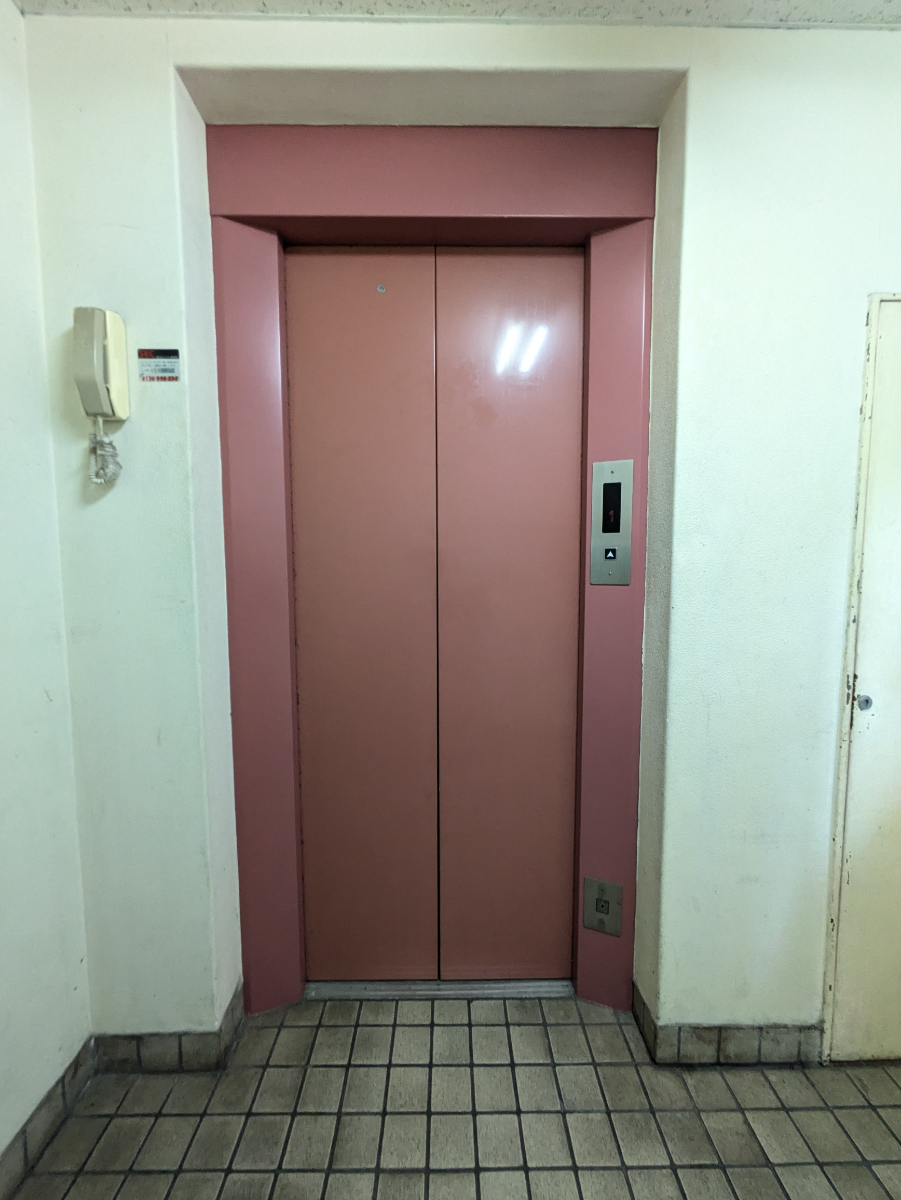 v20251001150706/fresh/building/J00100370730_4