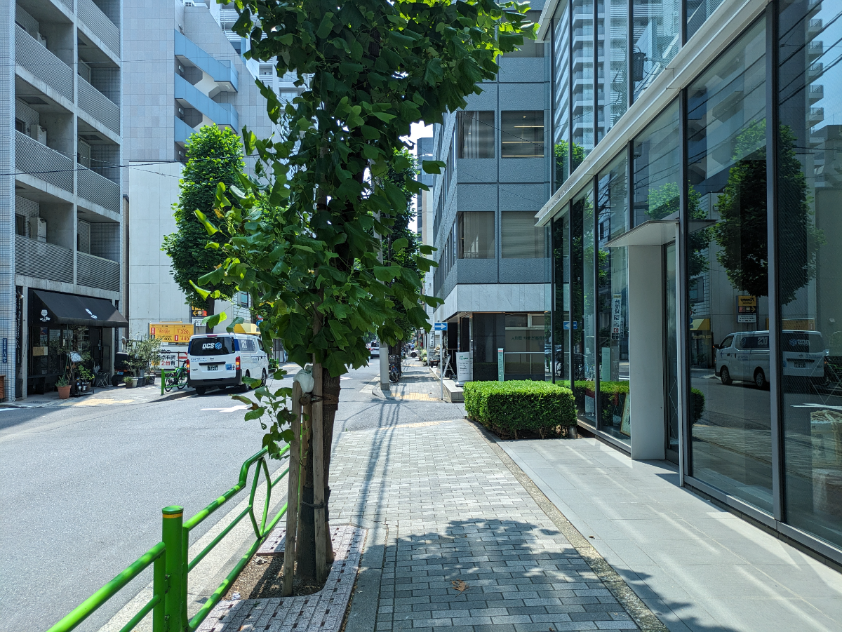 v20251001150706/fresh/building/J00100373442_16
