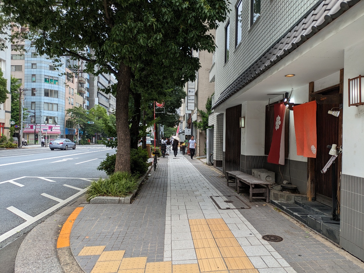 v20251001150706/fresh/building/J00100374019_12