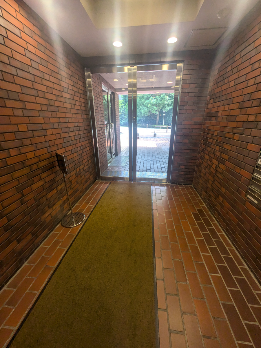 v20251001150706/fresh/building/J00100376062_8