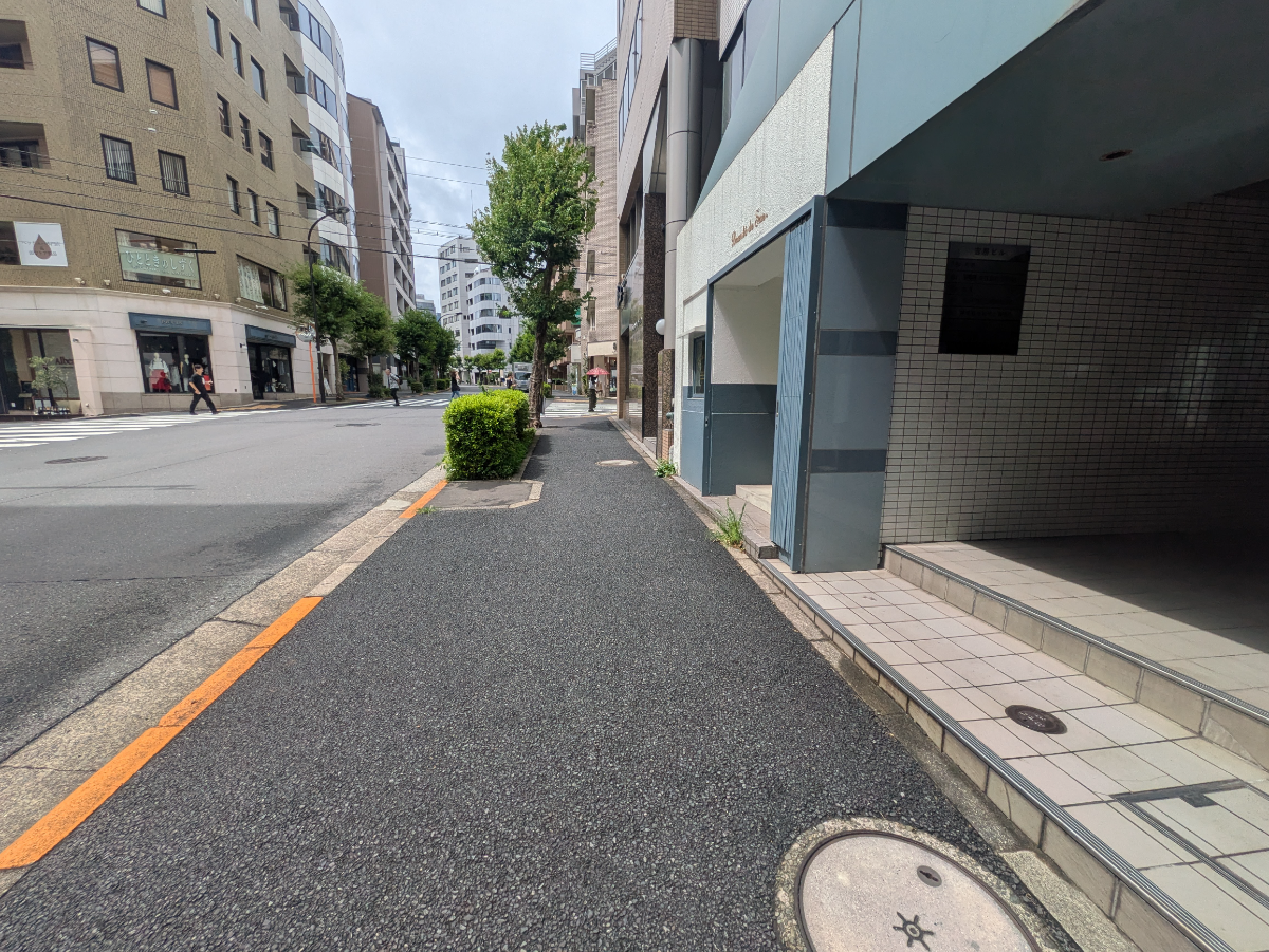 v20251001150706/fresh/building/J00100376539_12