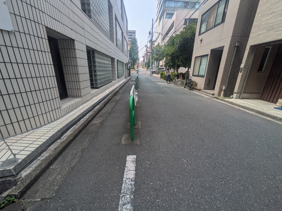 v20251001150706/fresh/building/J00100377645_2