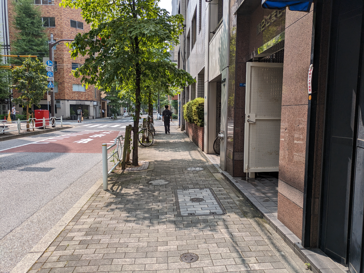 v20251001150706/fresh/building/J00100377927_2