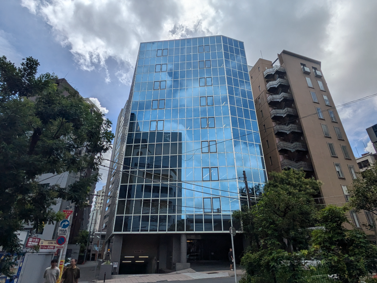 v20251001150706/fresh/building/J00100378575_1