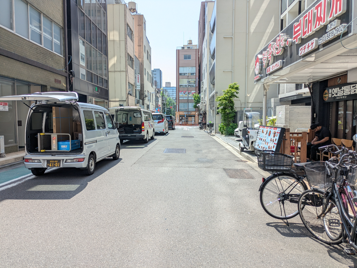 v20251001150706/fresh/building/J00100380459_12